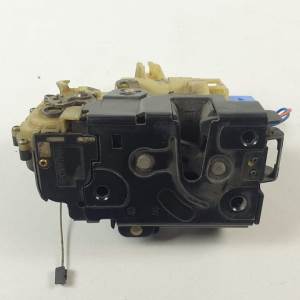 CERRADURA PUERTA DELANTERA IZQUIERDA 3B1837015AM SEAT IBIZA (6L1) Autodesguaces Alicante