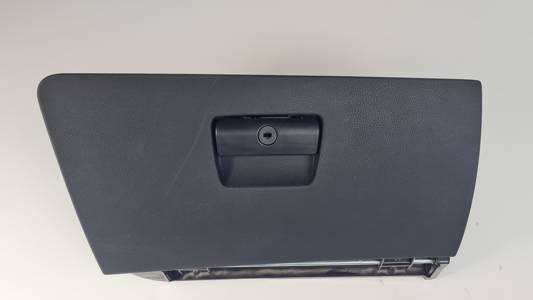 GUANTERA 51167075479 BMW SERIE 3 BERLINA (E90) Autodesguaces Alicante