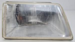 FARO DERECHO PEUGEOT 205 CABRIOLET Autodesguaces Alicante