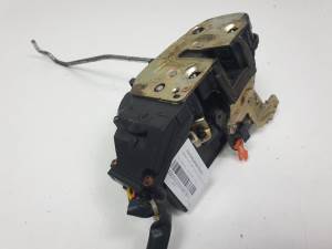 CERRADURA PUERTA DELANTERA IZQUIERDA KIA CARNIVAL II Autodesguaces Alicante