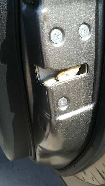 CERRADURA PUERTA DELANTERA DERECHA