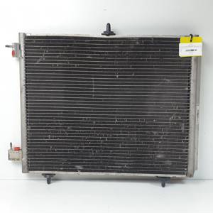 CONDENSADOR / RADIADOR AIRE ACONDICIONADO 9674813580 PEUGEOT 2008 (A94) Autodesguaces Alicante