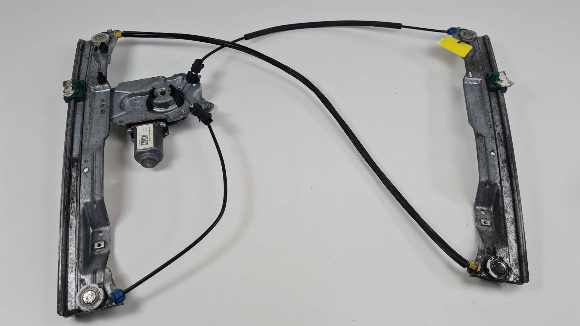 ELEVALUNAS DELANTERO IZQUIERDO - 400856E - RENAULT - CLIO III