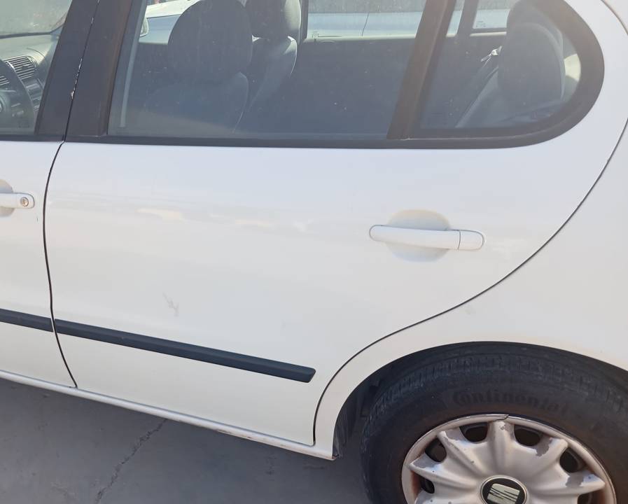 CERRADURA PUERTA TRASERA IZQUIERDA