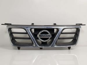 REJILLA DELANTERA NISSAN X-TRAIL (T30) Autodesguaces Alicante