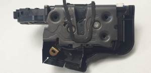 CERRADURA PUERTA TRASERA DERECHA FQM000146 LAND ROVER RANGE ROVER SPORT (L320) Autodesguaces Alicante